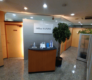 entrance1